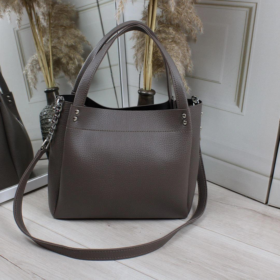 Жіноча сумка капучіно зі шкірозамінника для активних мам